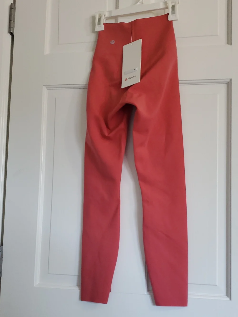 NWT Lululemon Glow UP 25IN High-Rise Leggings DESERT RED SZ 0 - Picture 1 of 3